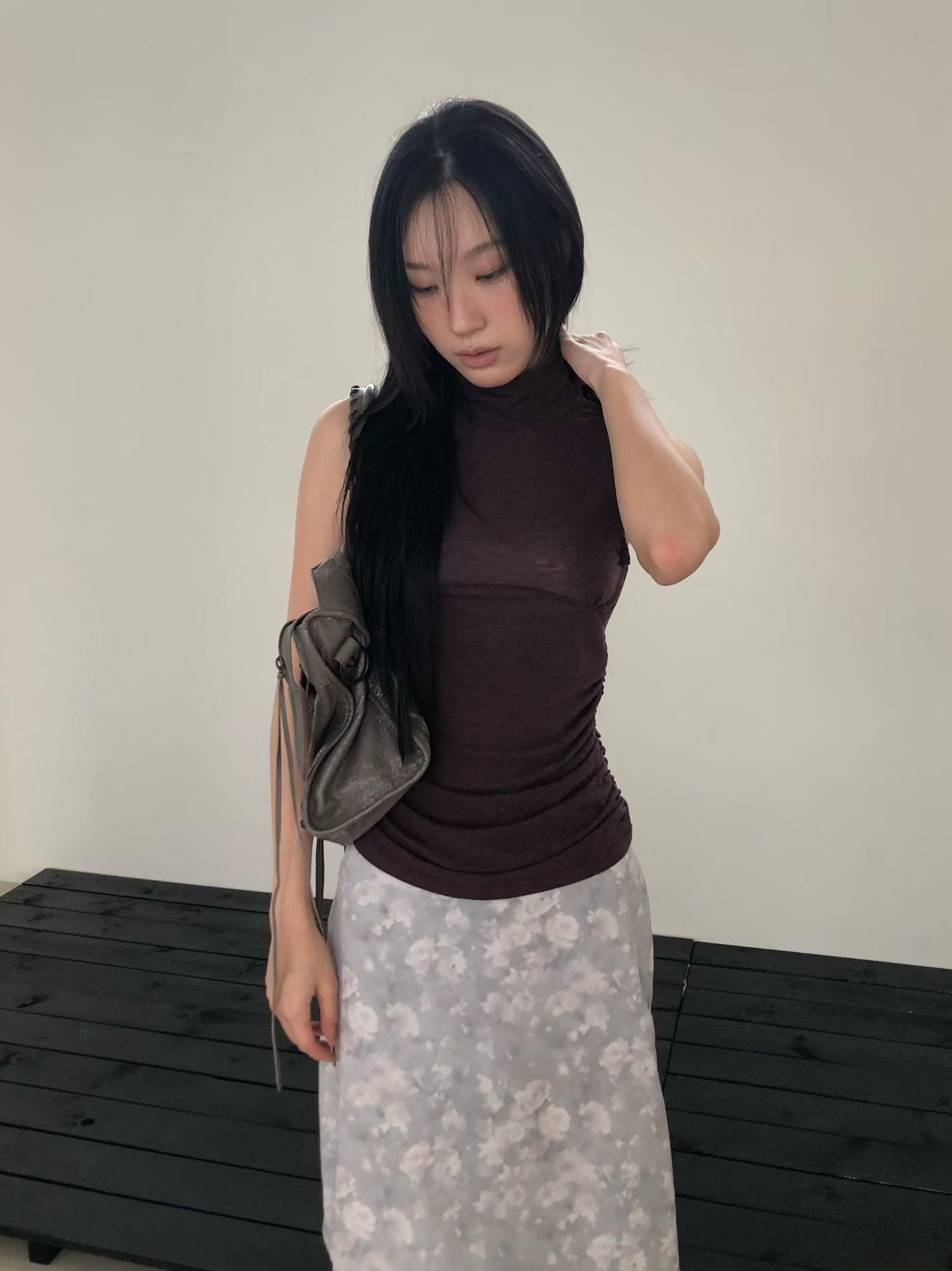 立領挖肩棉質背心
